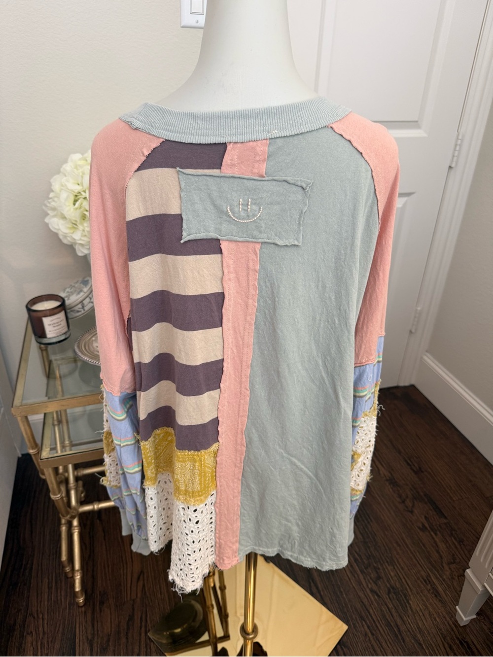 Oli & Hali Daisy Patched Mixed Fabric Top - Picture 5 of 6